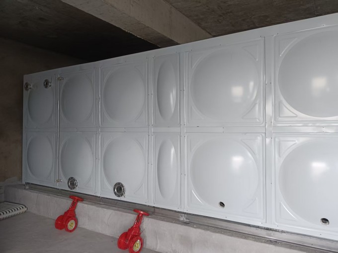 呂梁70立方鍍鋅鋼板保溫水箱